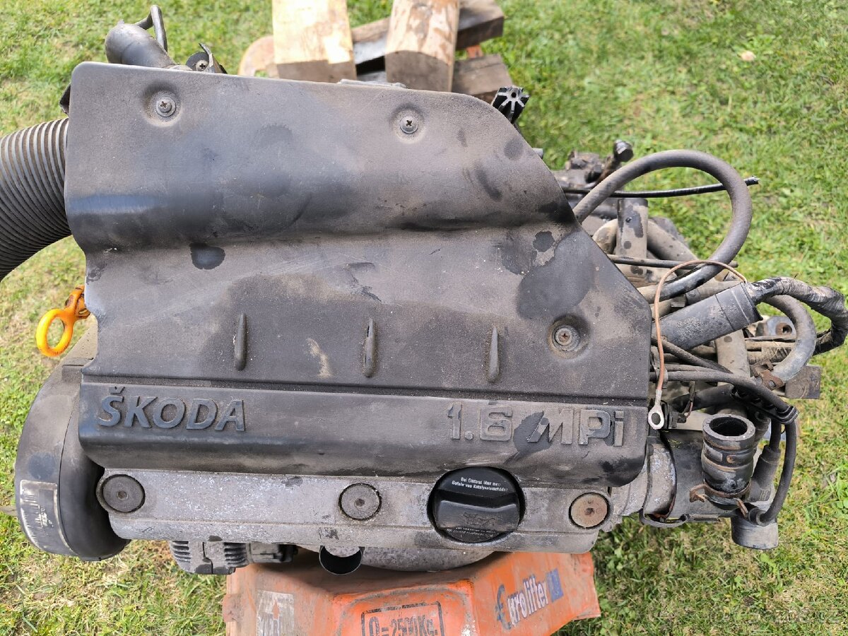 Motor 1.6 Felicia - 2