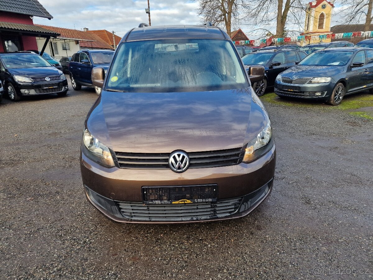 Volkswagen CADDY MAXI 1,6TDI 7 SEDADEL - 2