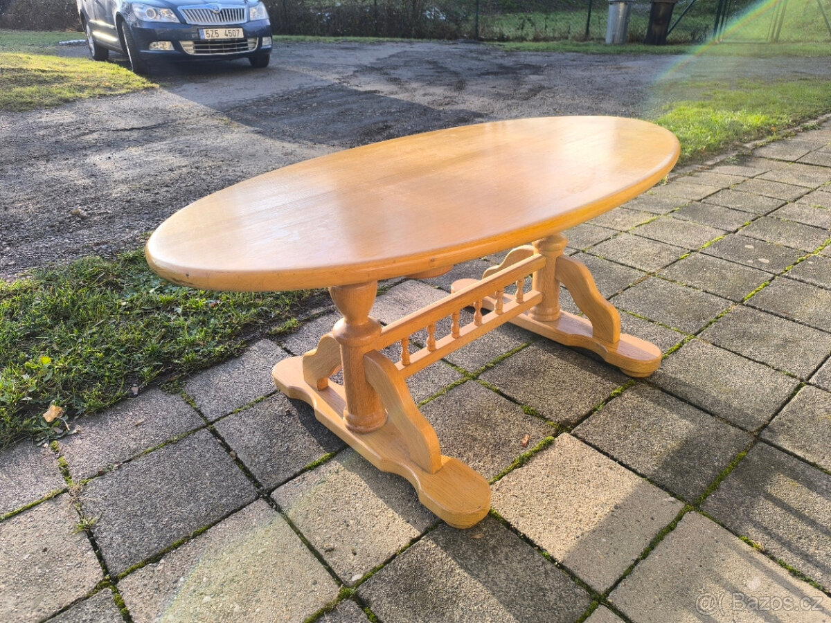 dubový konferenční stůl - 2