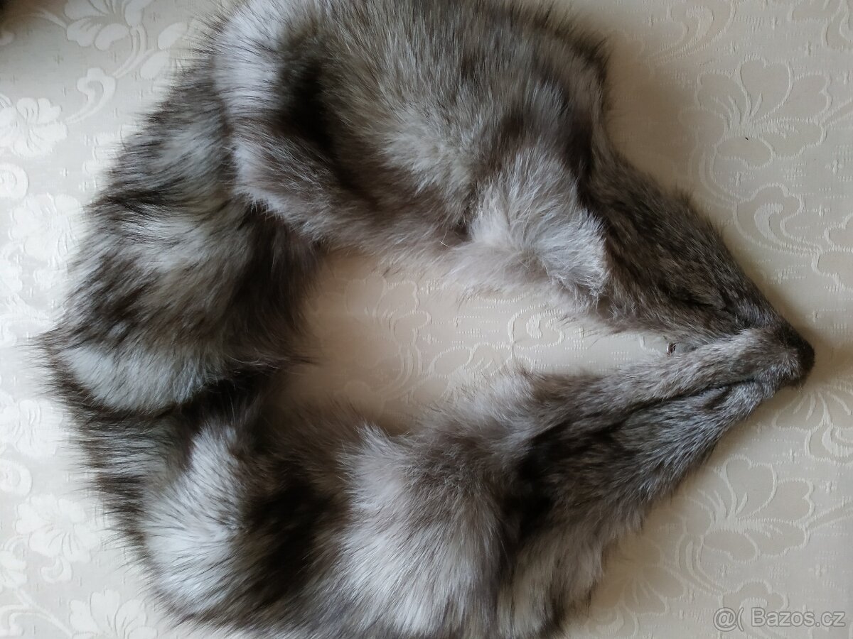 Čepice a límec stříbrná liska - 2