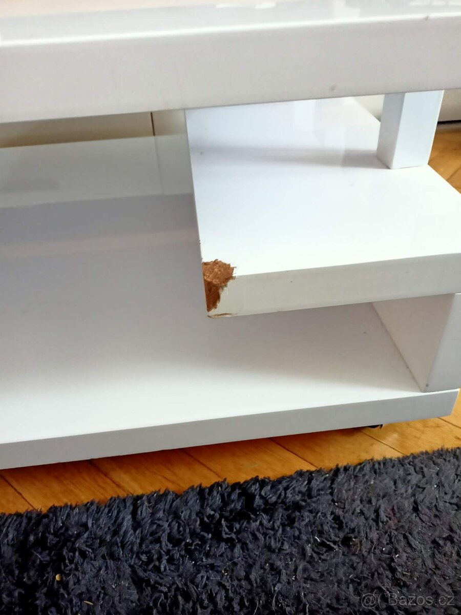 konferenční stolek - 2