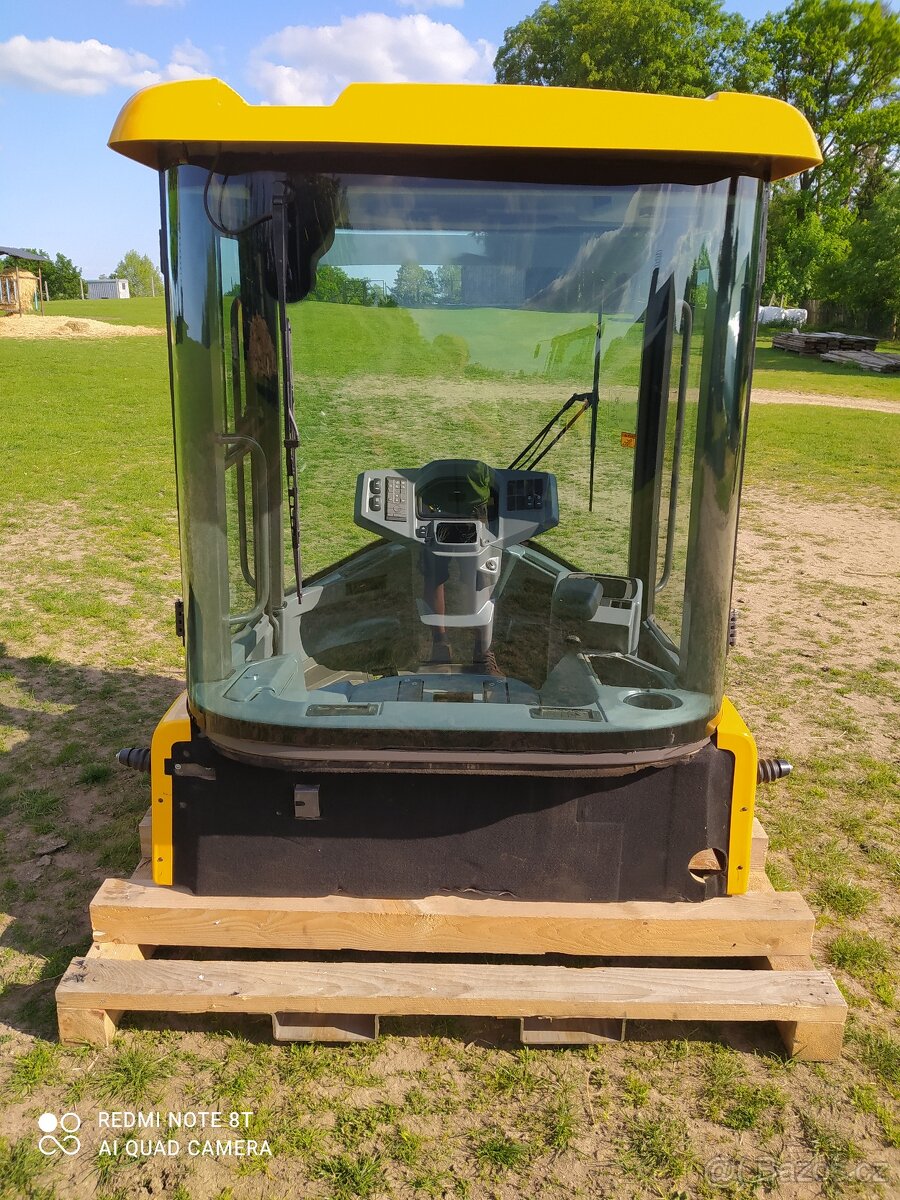 Kabina Volvo L 30, L40 - 2