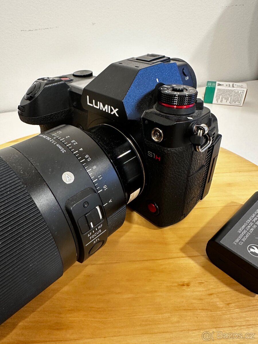 Prodám LUMIX S1H - 2