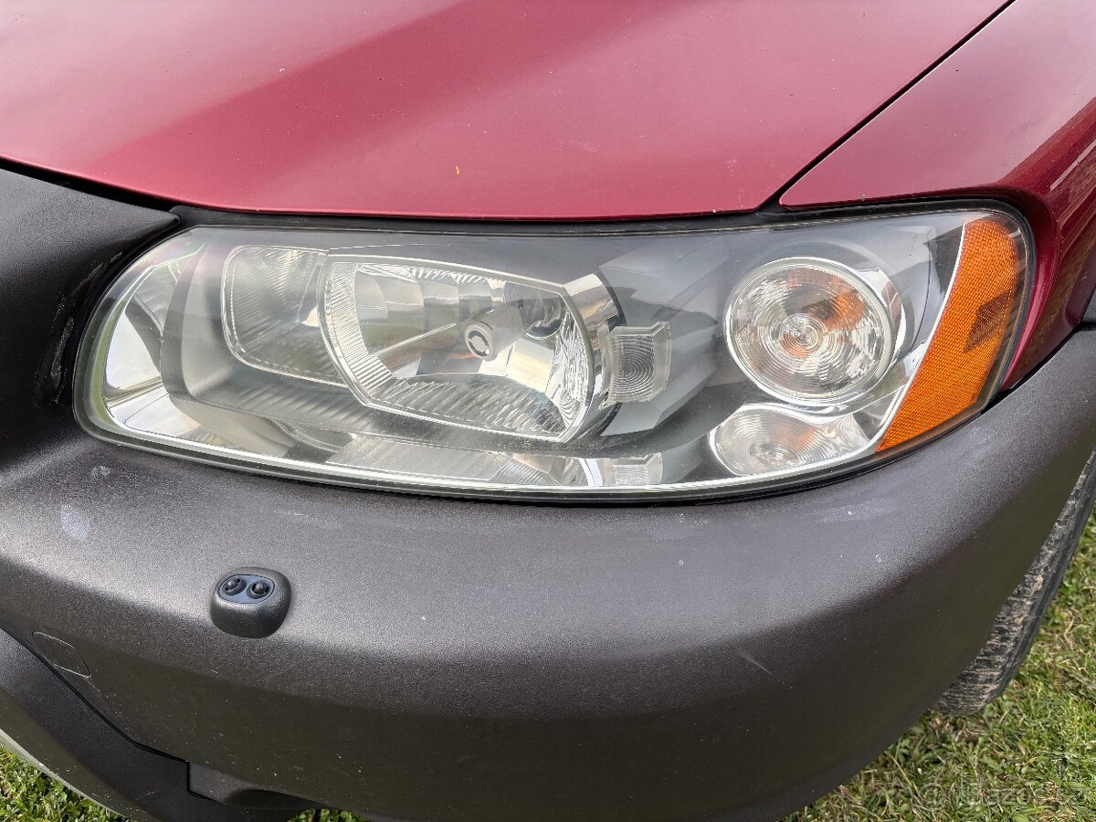 Prodam Xenony Volvo V70, S60, xc70 - 2