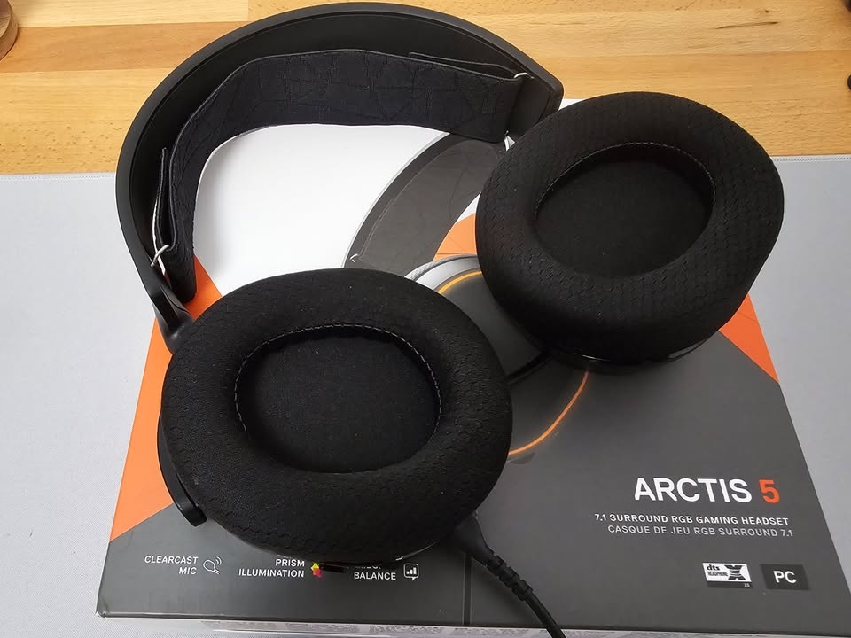 Herní sluchátka SteelSeries Arctis 5 - 2
