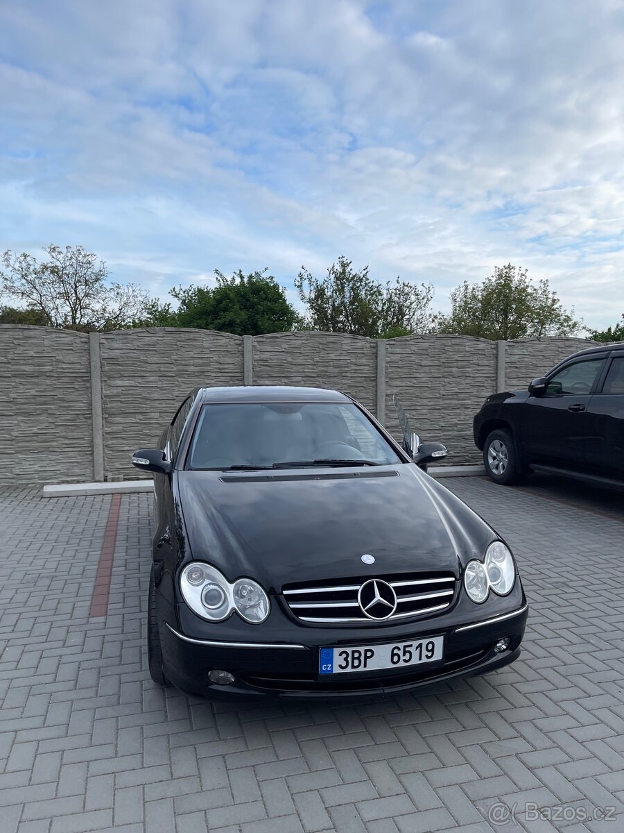 Mercedes-Benz CLK 270 CDI - 2