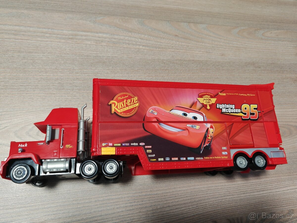 Mack transformující Cars - 2