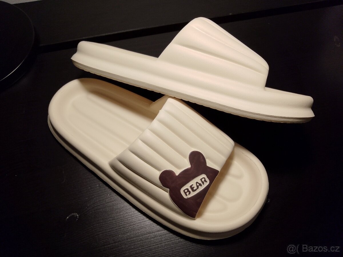 Dámské pantofle, nové, vel. 38 - 2