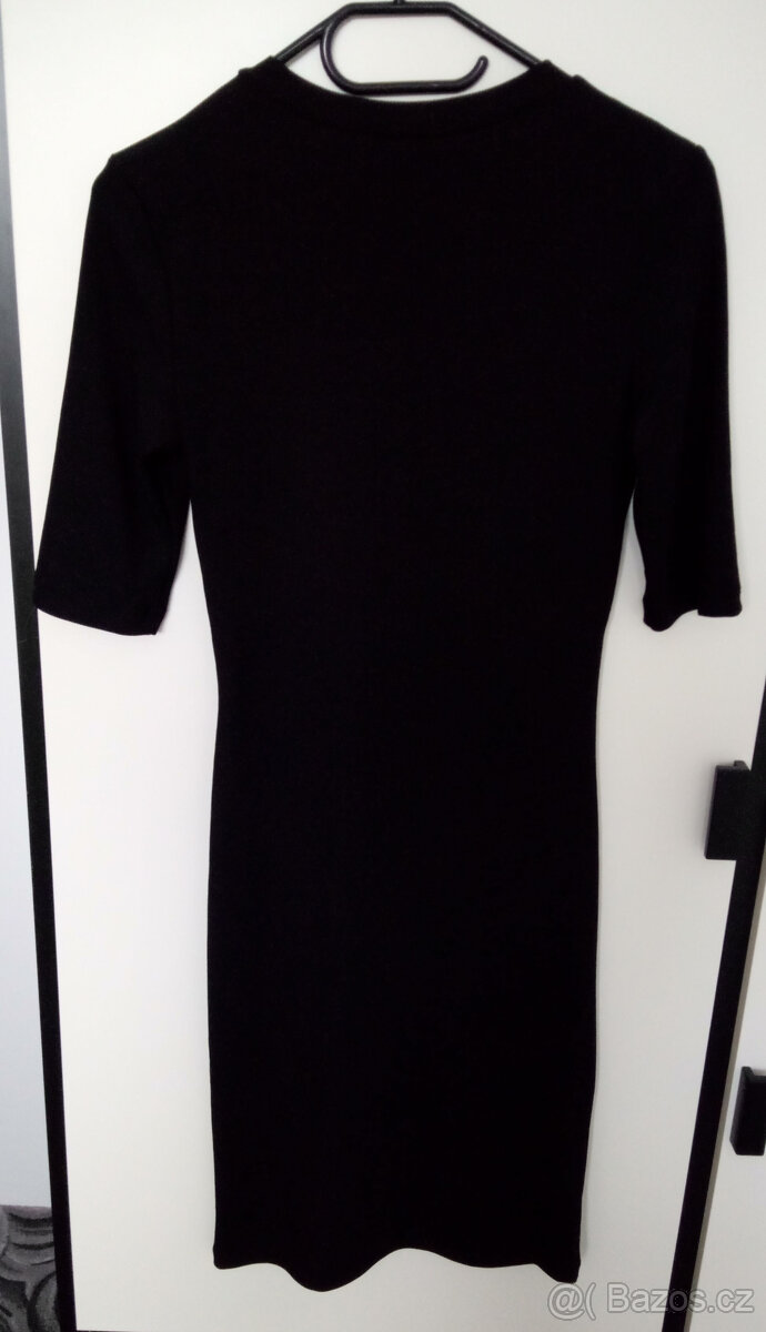 Černé pouzdrové elastické šaty vel. S - H&M - 2