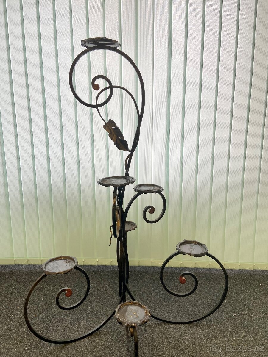 Kovové stojánky na kytky - ruční výroba - 2