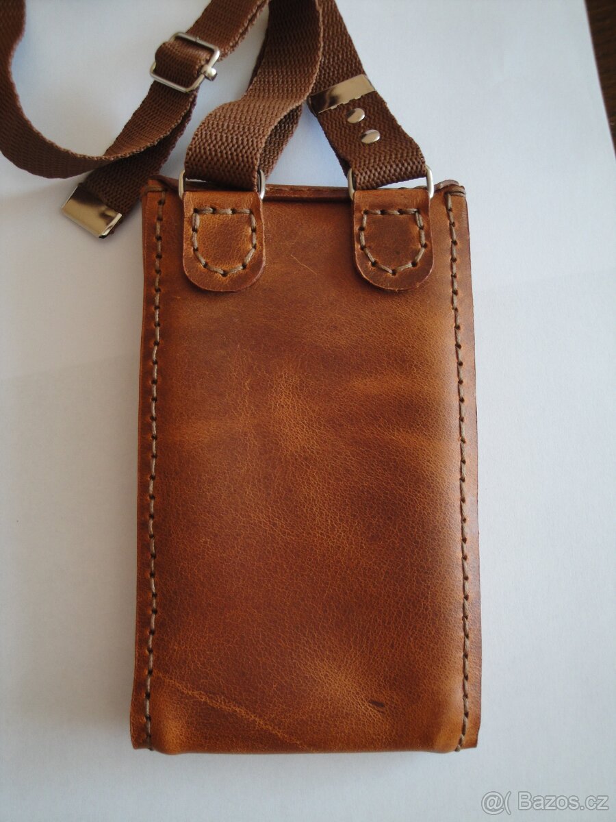 Kožená brašnička - 2