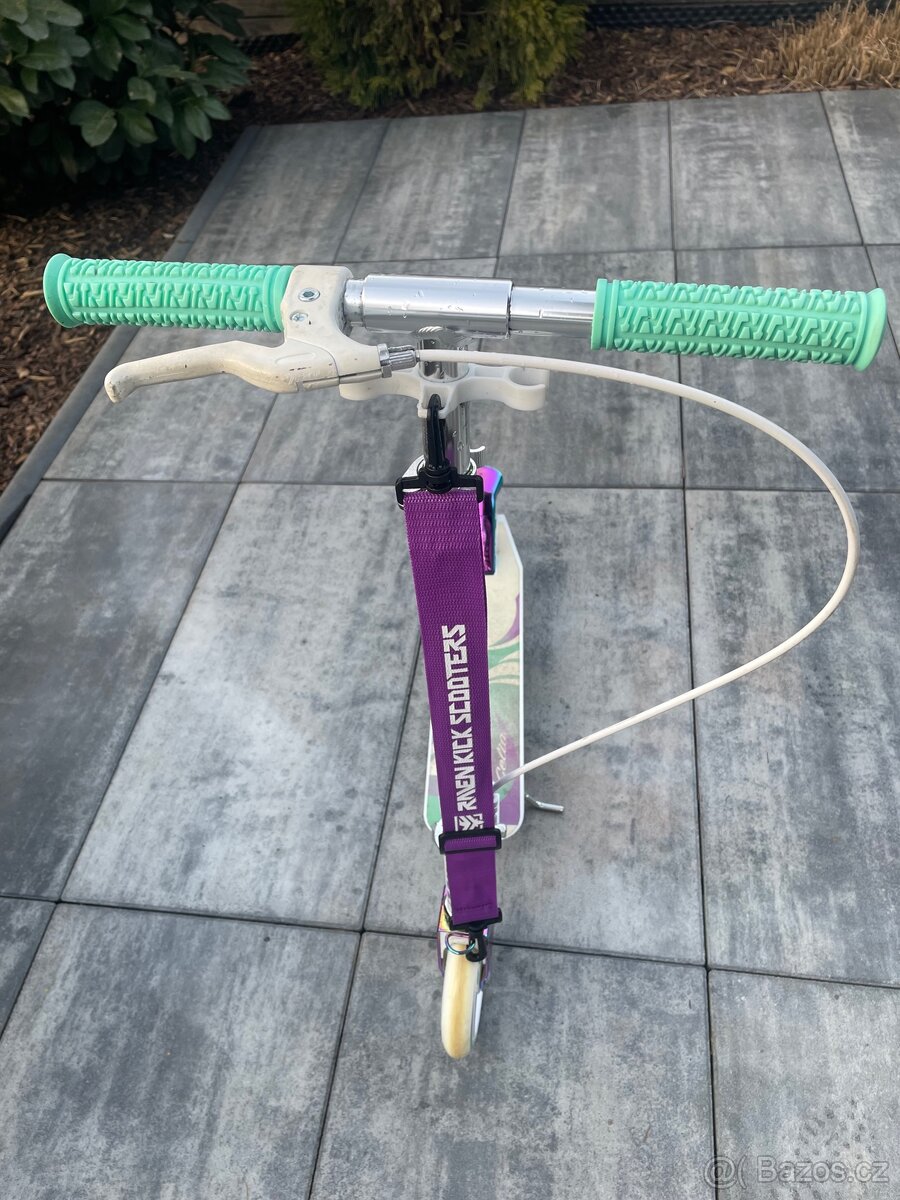 Dětská koloběžka - 2