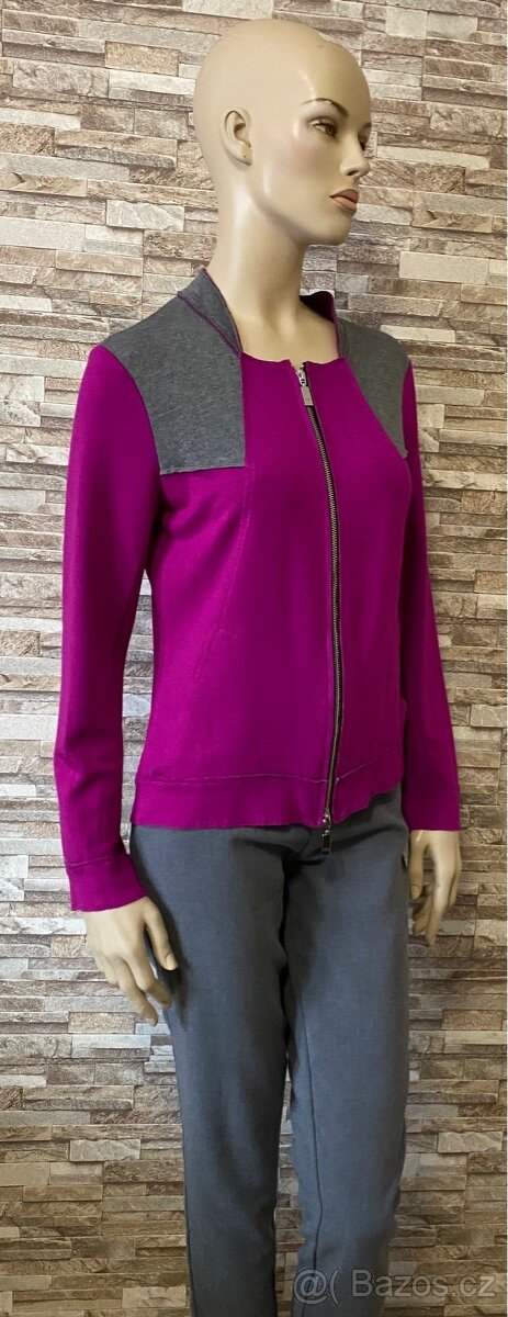 Krásný komplet vel.38 - 2