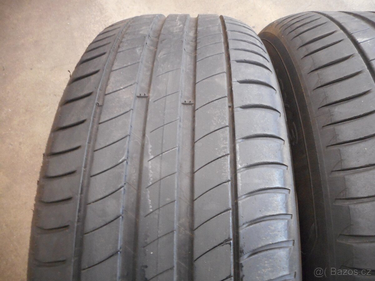 225/60R16 98V - 2