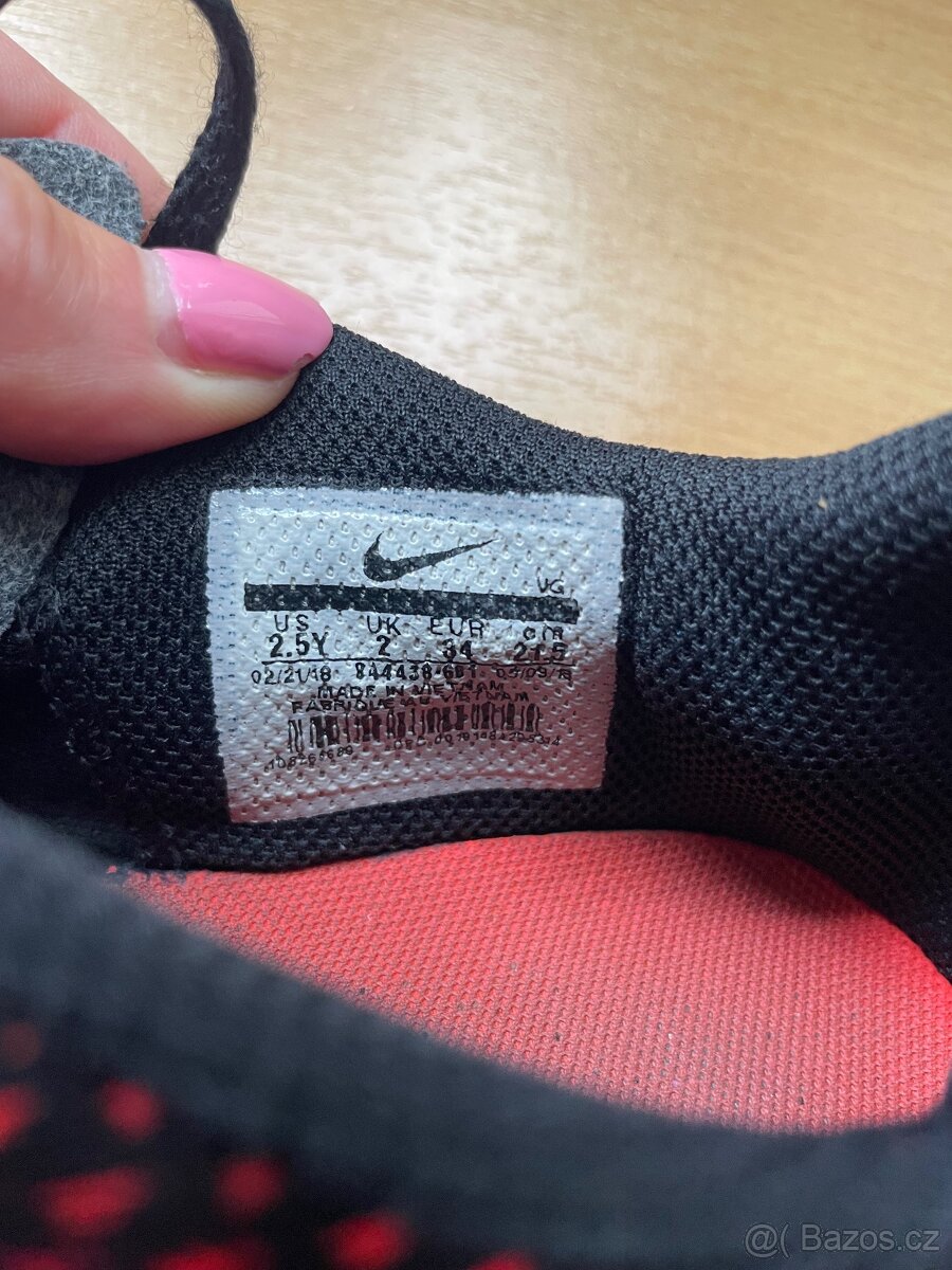 Dětské sálové kopačky Nike - 2