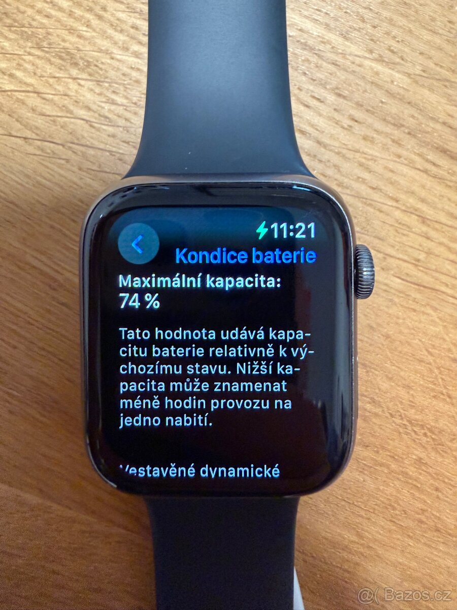Apple Watch 5 series 44mm - 2