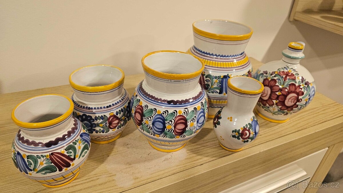 Sada lidové keramiky (více kusů) - 2