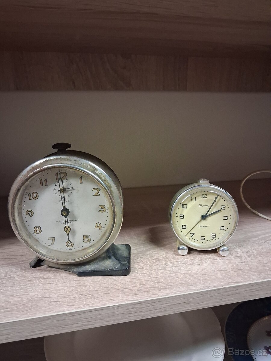 Talíře, budíky, mikrofon - 2