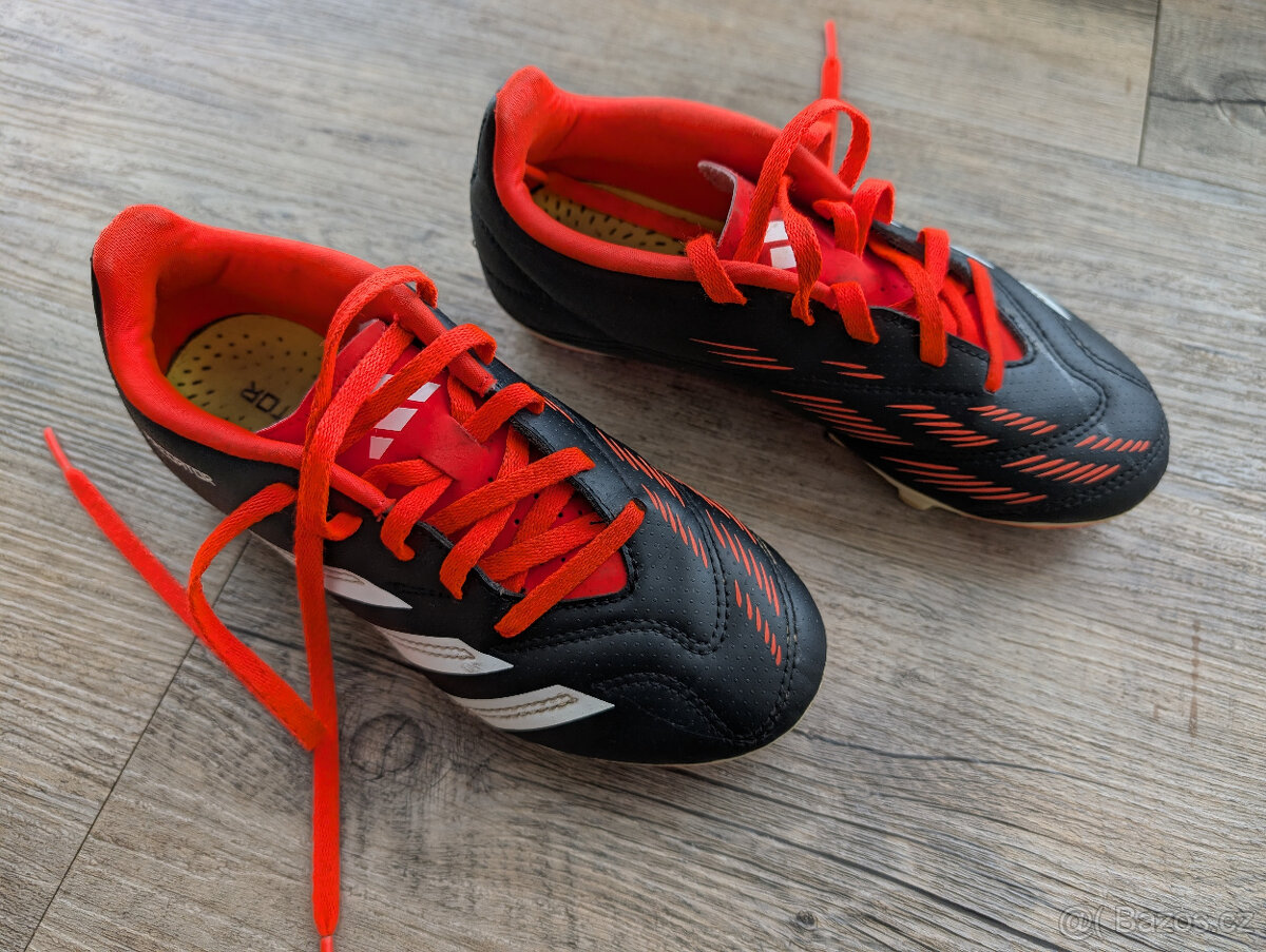 Kopačky Adidas 33 - 2