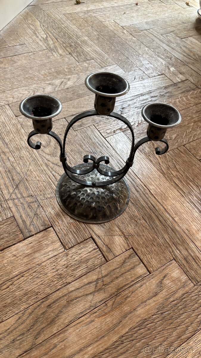 Kovaný kovový svícen na 3 svíčky - 2