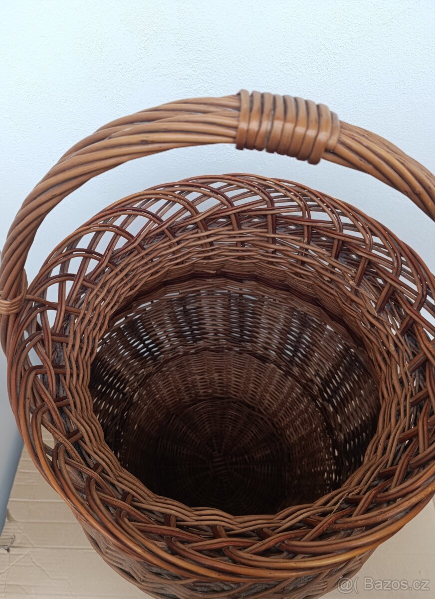 Velký proutěný koš - 2