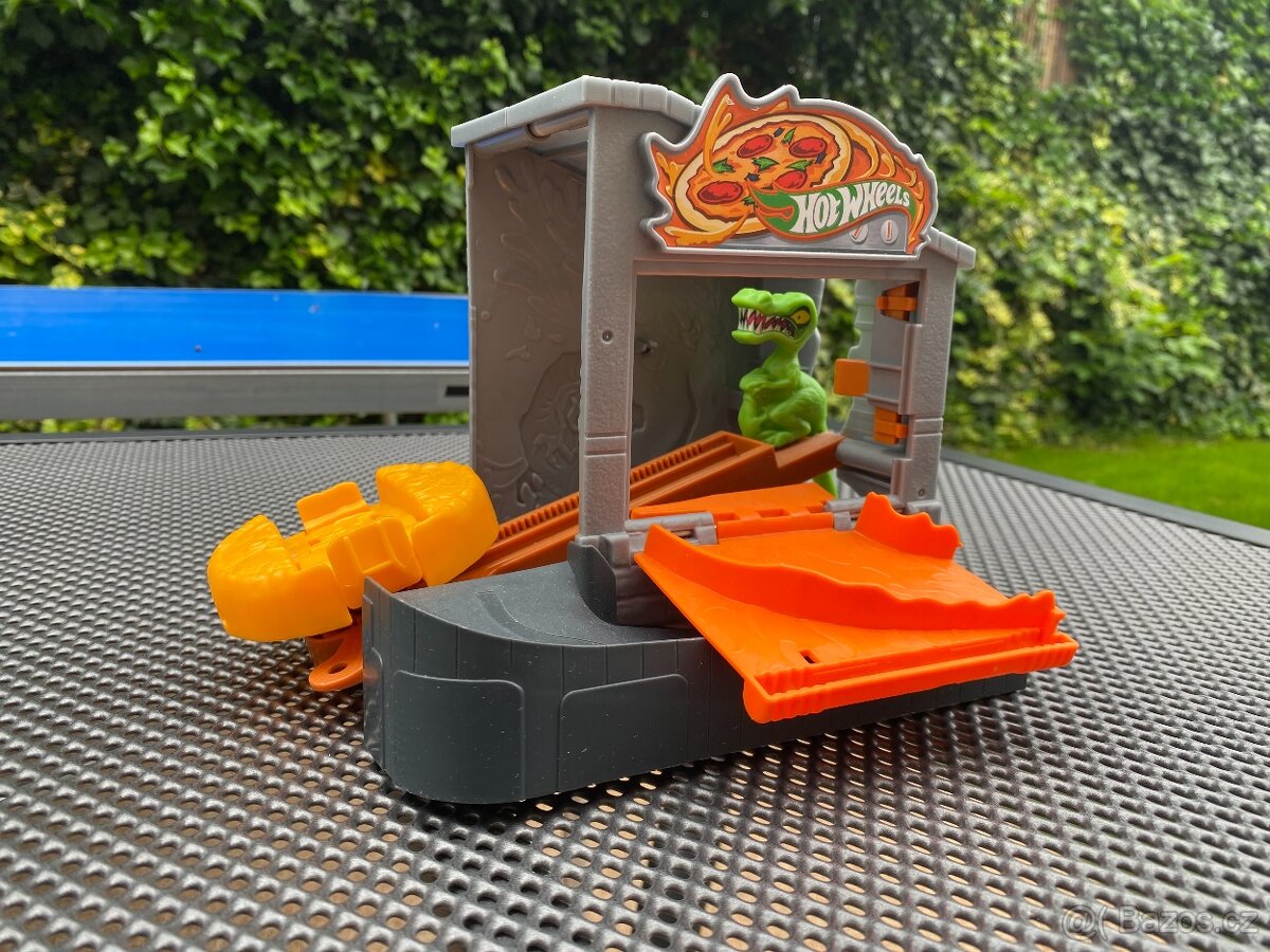 Hot Wheels City pizza - 2