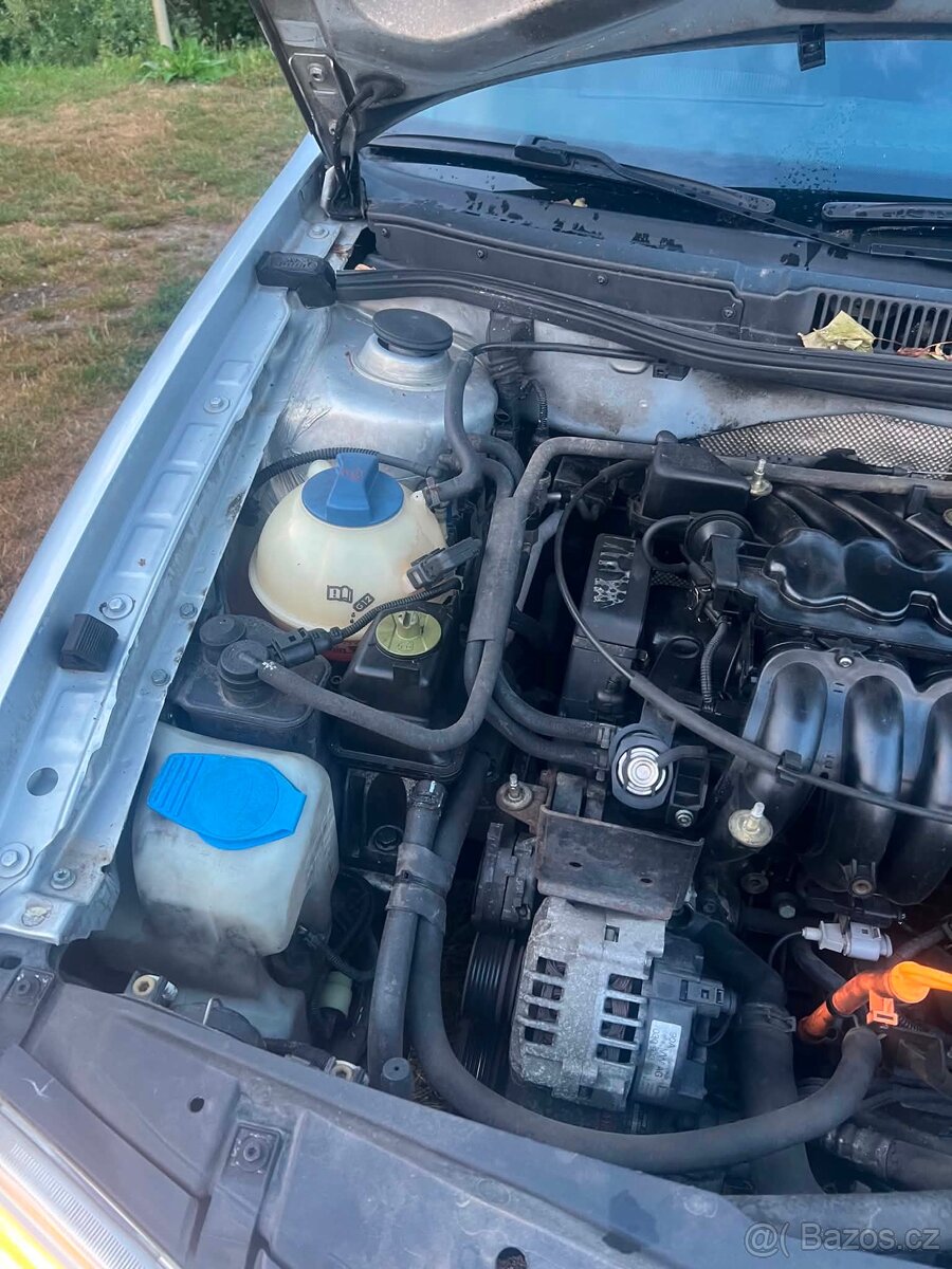 Golf IV 1.6SR - 2