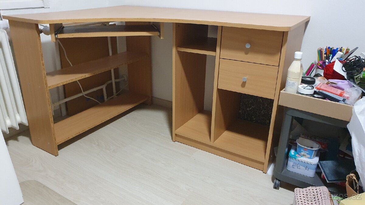 Rohový pracovní stůl - 2
