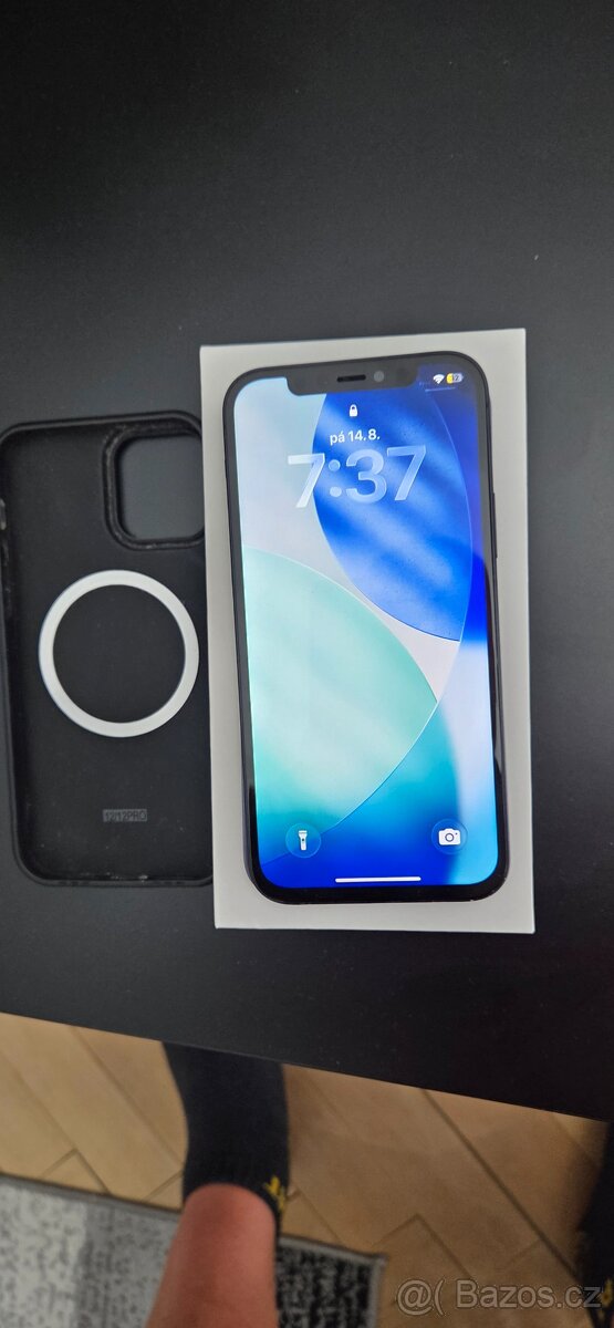 Apple iPhone 12 - 2