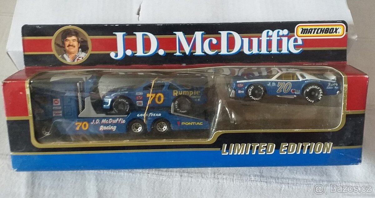 matchbox team convoy - 2