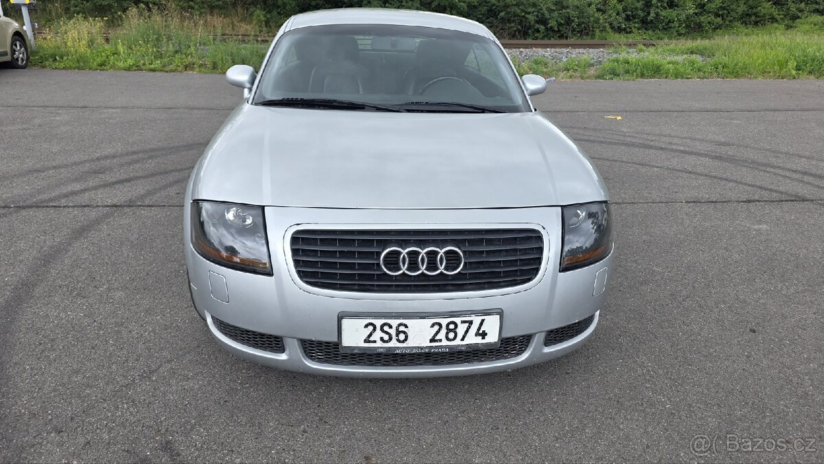 Audi TT 25 let 1 majitel 107123km - 2