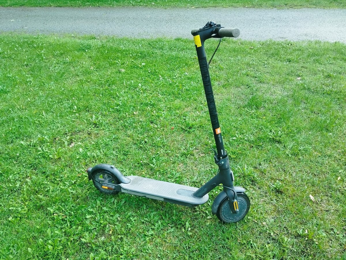 Elektrokoloběžka Xiaomi 1S - 2