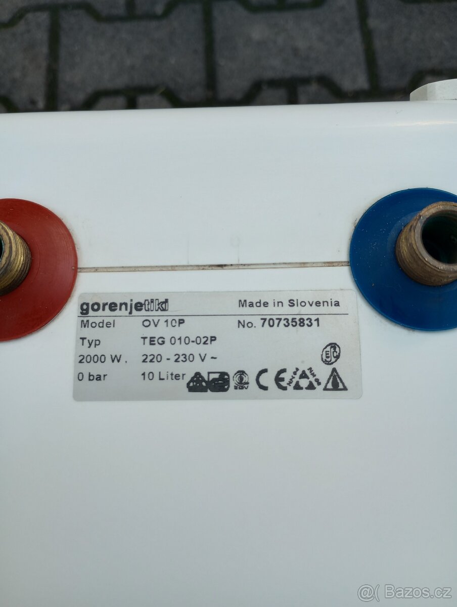 Ohřívač vody na 10 litrů, včetně baterie - 2