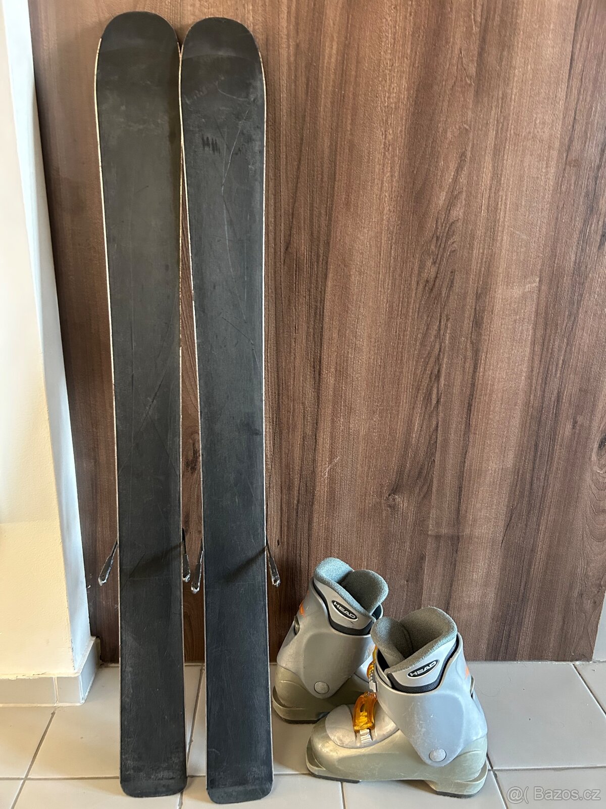 Sjezdové lyže 93cm + lyžáky 19.5 - 2