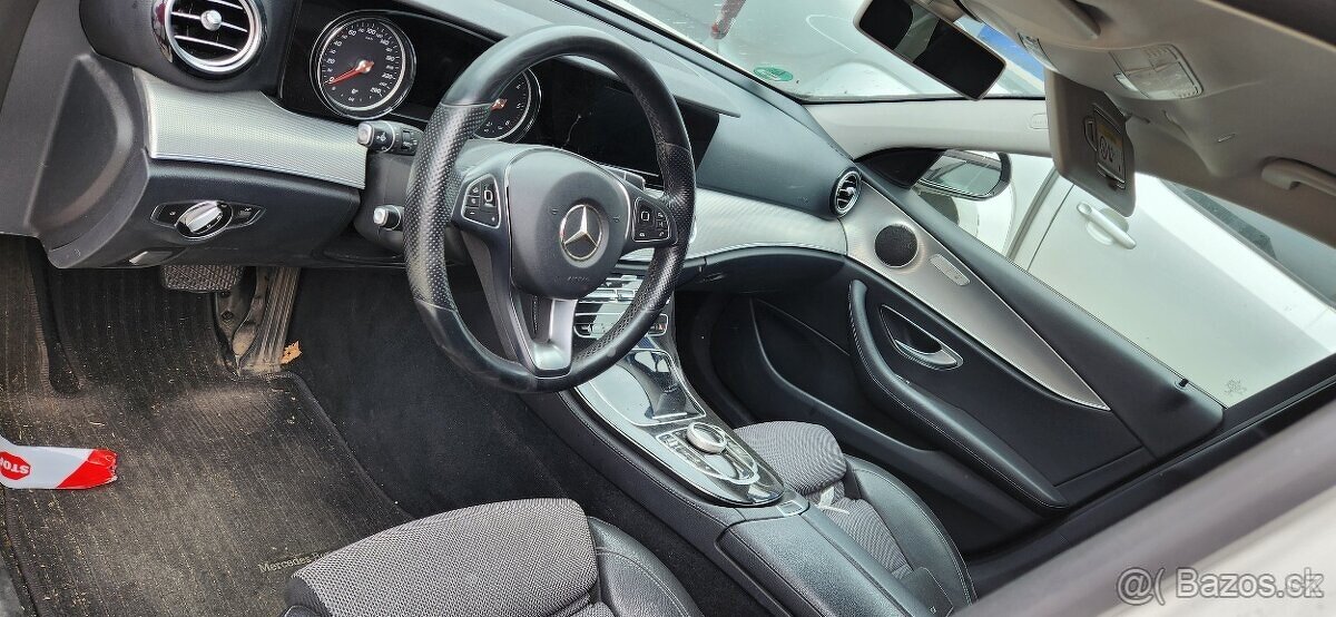 rozprodam Mercedes W213 220d - 2