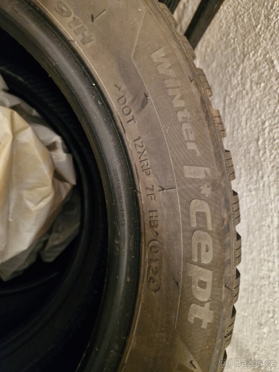 Zimní pneumatiky Hankook 205/55R16 - 2