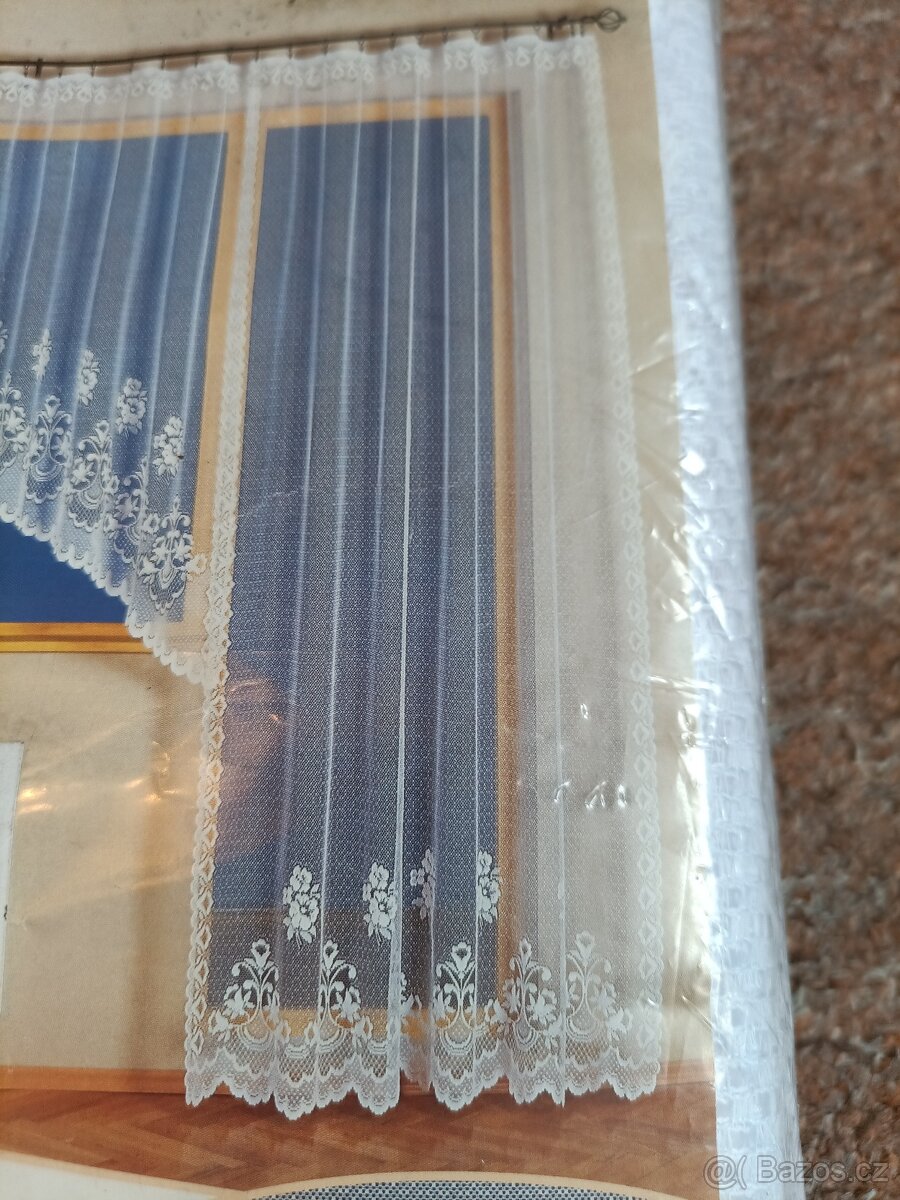 Záclona Miriam š.180 x v.250cm nová 2ks česká výroba - 2