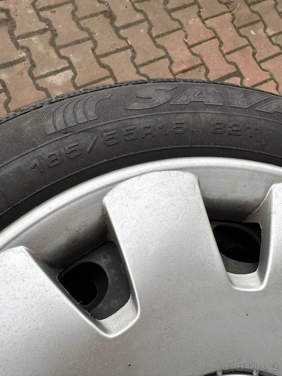 Zimní kola Mitsubishi Colt R15 - 2