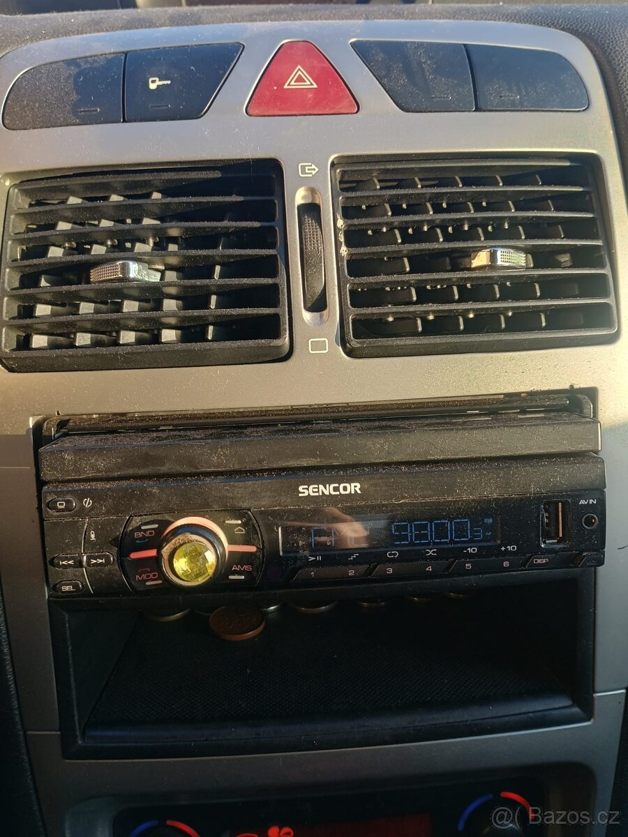 Autorádio Sencor - 2