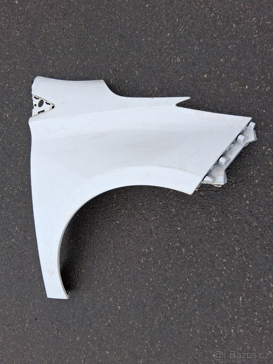 Renault zoe pravy blatnik - 2