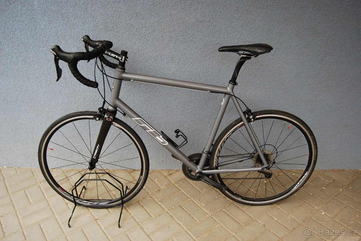 Silniční kolo RB 61CM - 2