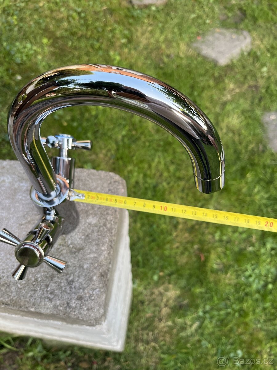 Stojánková baterie - 2