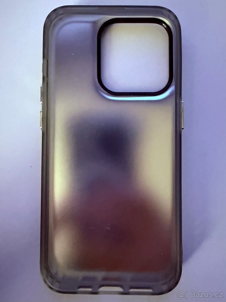 Prodám kryt na iPhone 15 PRO - 2