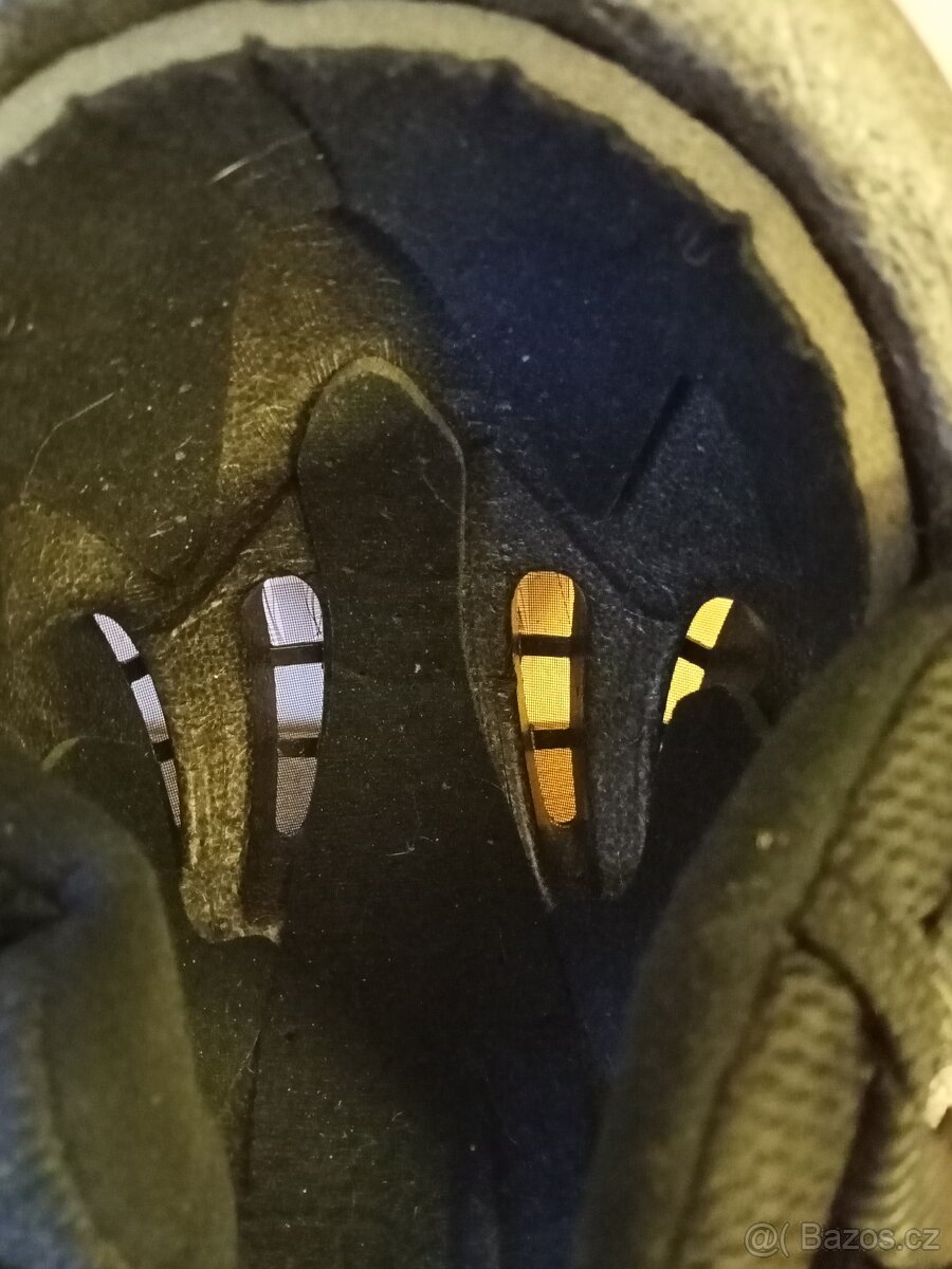 Lyžařská helma - 2