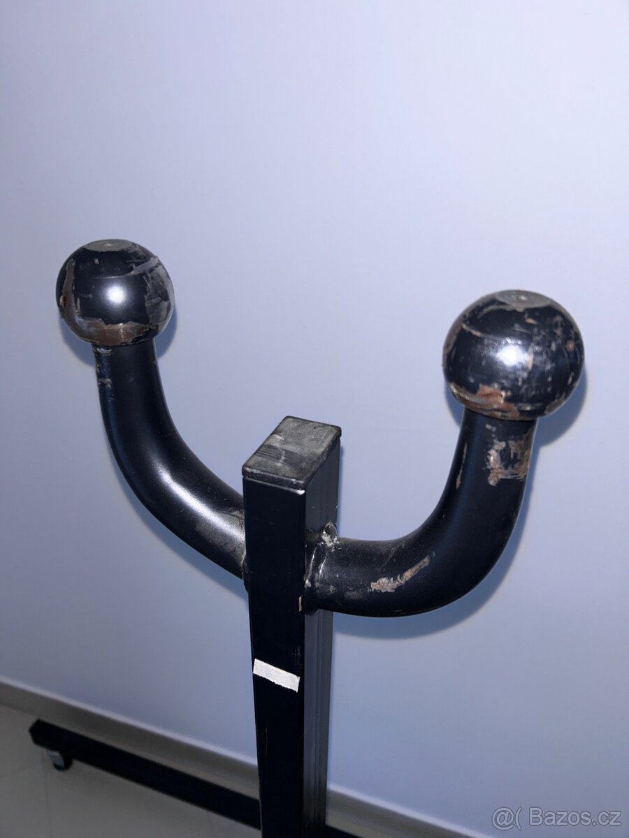 Stojan na nosiče jízdních kol - výstavní / prezentační - 2