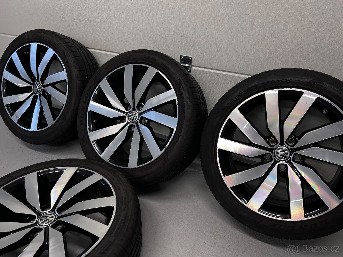 VOLKSWAGEN R LINE KOLA R18 - 2