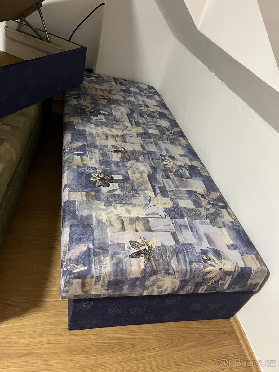 Válenda s úložným prostorem - 2