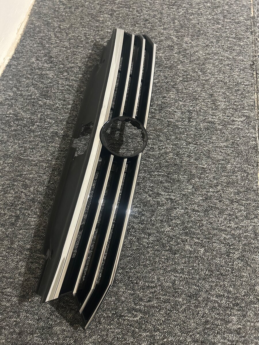 Maska Volkswagen Passat - 2