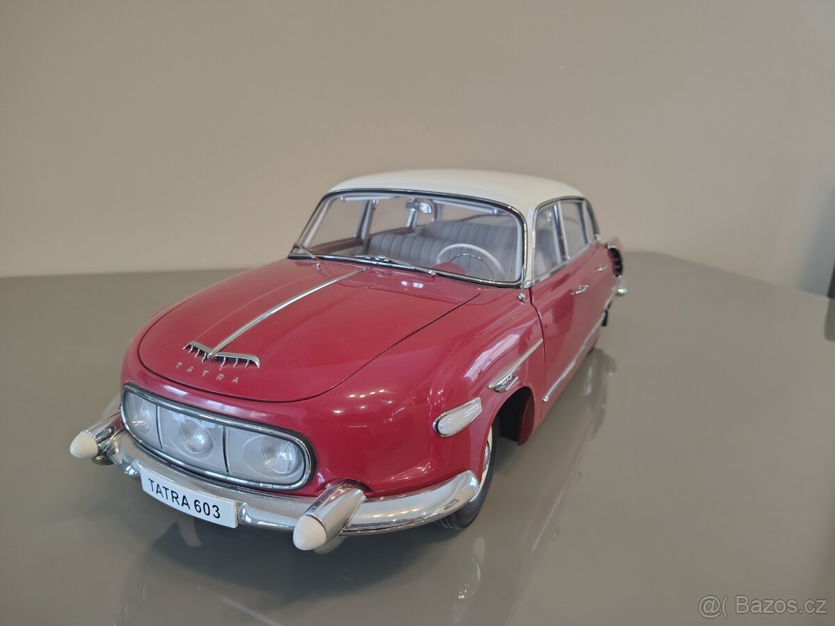 Tatra 603 1:8 deagostini - 2