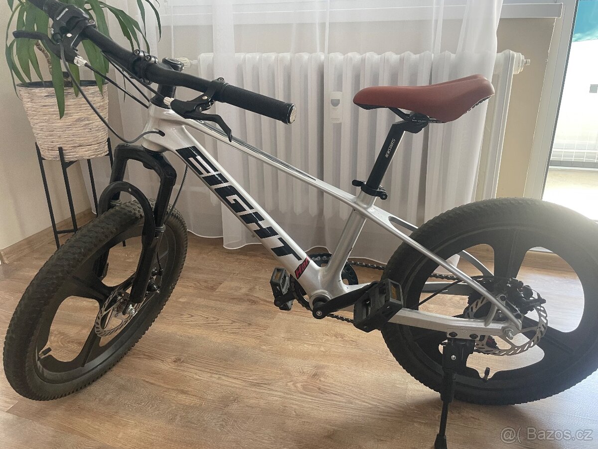 Dětské kolo EIGHT - 2